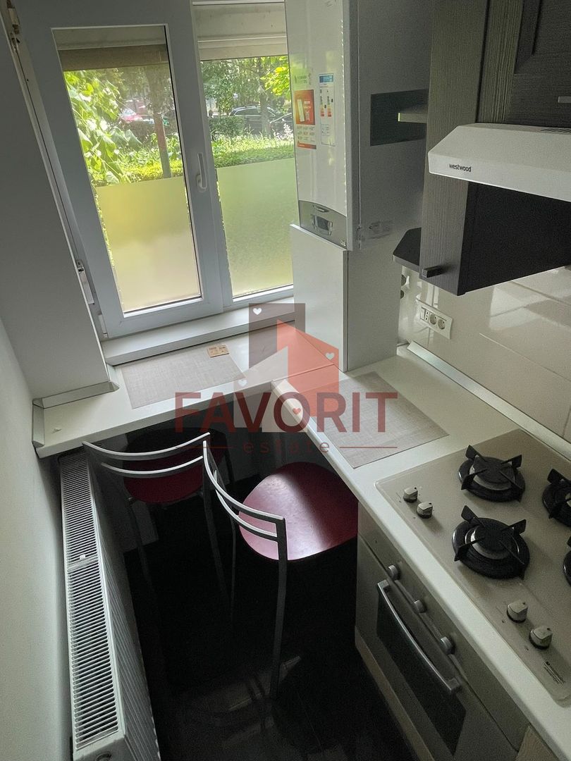 2 camere | zona centrala | mobilat | loc de parcare | centrala proprie - Poză 6