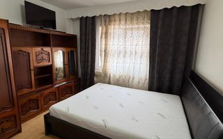 De închiriat apartament 2 camere, decomandat, situat la etajul 2. - Poză 7