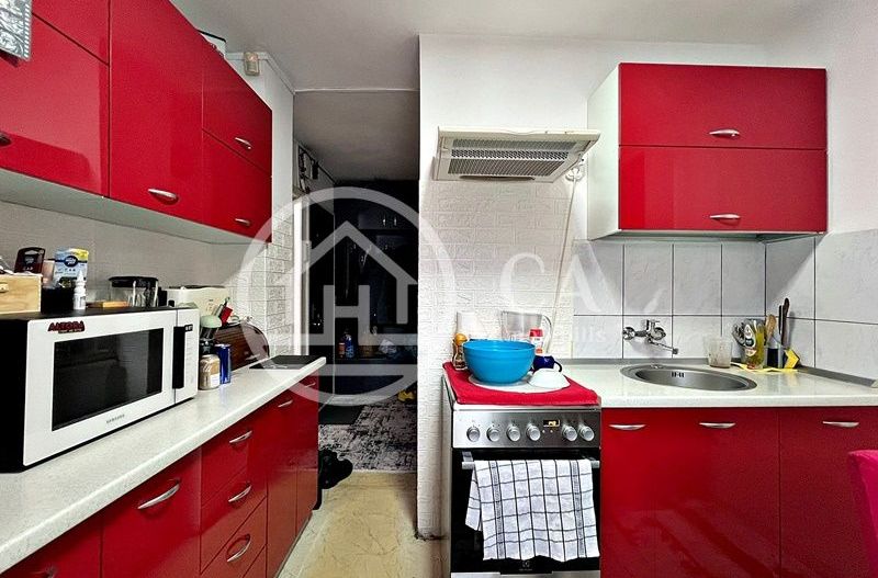 Apartament de vânzare cu 3 camere în zona Ioșia, Oradea - Poză 5
