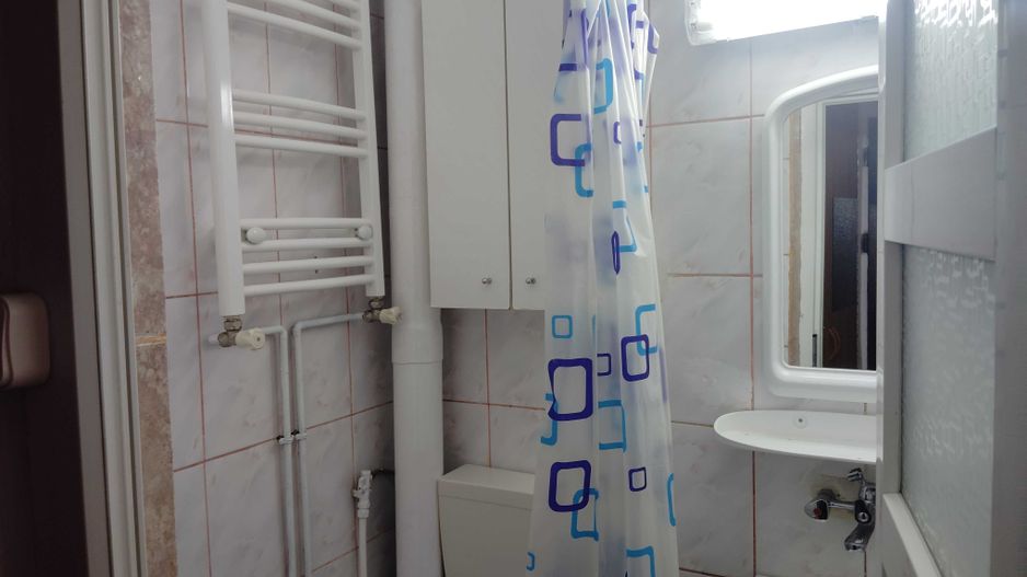 De Inchiriat Garsoniera Mobilata la 150m Metrou Piata Sudului - Poză 8