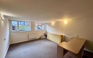 Casa de inchiriat | 6 camere, terasa, sauna, 320 mp - Poză 17