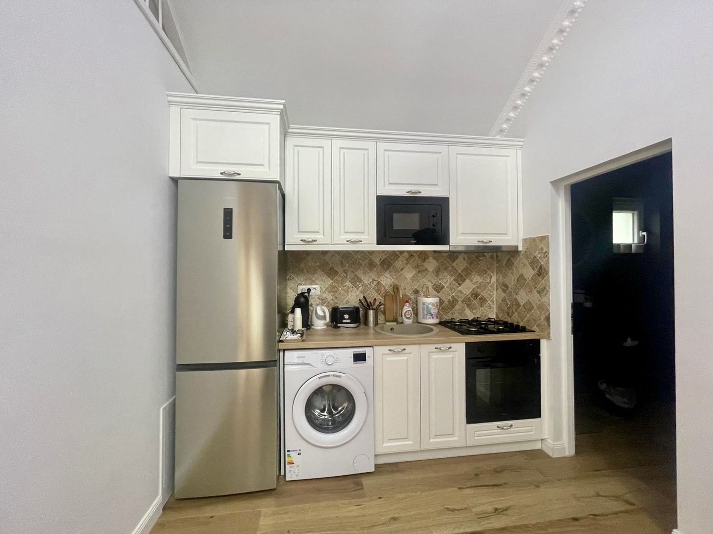 Casa moderna de inchiriat | Burdujeni | Pret pe zi - Poză 11