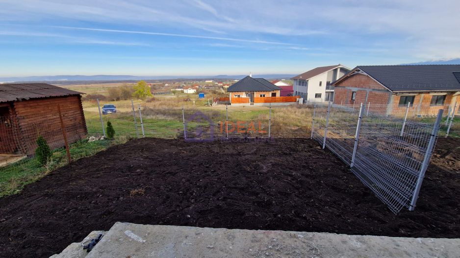 Casa Tip Duplex cu 4 camere si carport, in Cartierul Arhitectilor - Poză 9