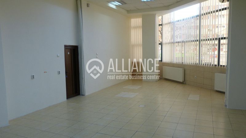 BALADA NEJ(COD03)-Birouri cu suprafete mici, medii si parcare! - Poză 59