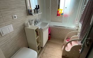 TATARASI - BLOC NOU INTABULAT - ETAJ INTERMEDIAR - 2 CAMERE - MOBILAT SI UTILAT - Poză 4