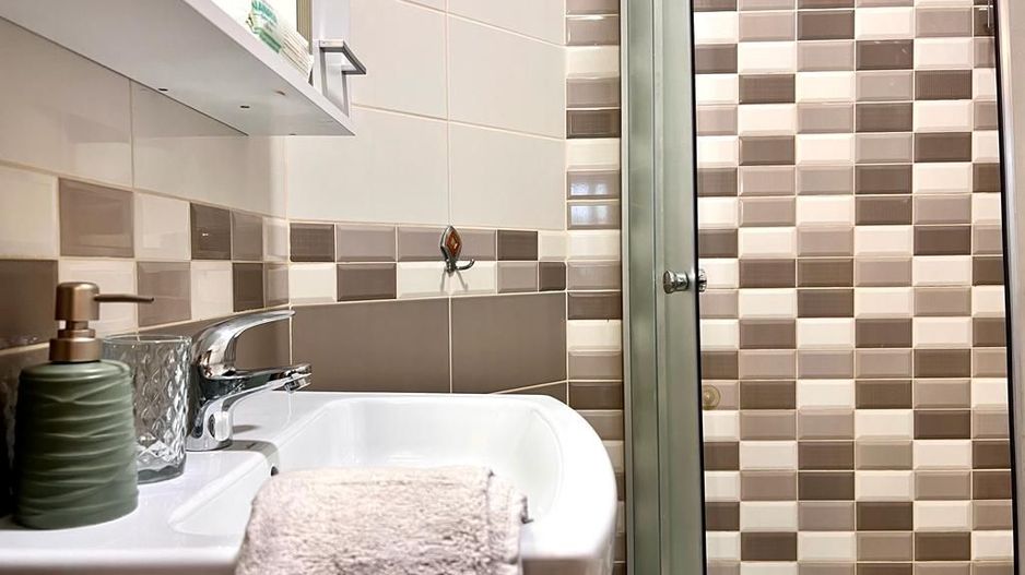 APARTAMENT tip penthouse  ZONA Torontalului - Poză 17