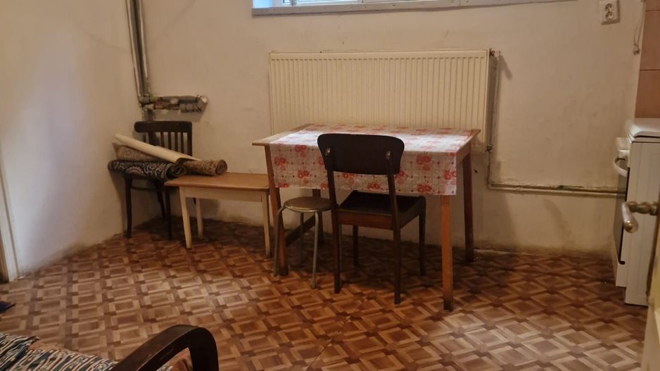 Inchiriere apartament 3 camere demisol inalt - Cașin - Poză 3