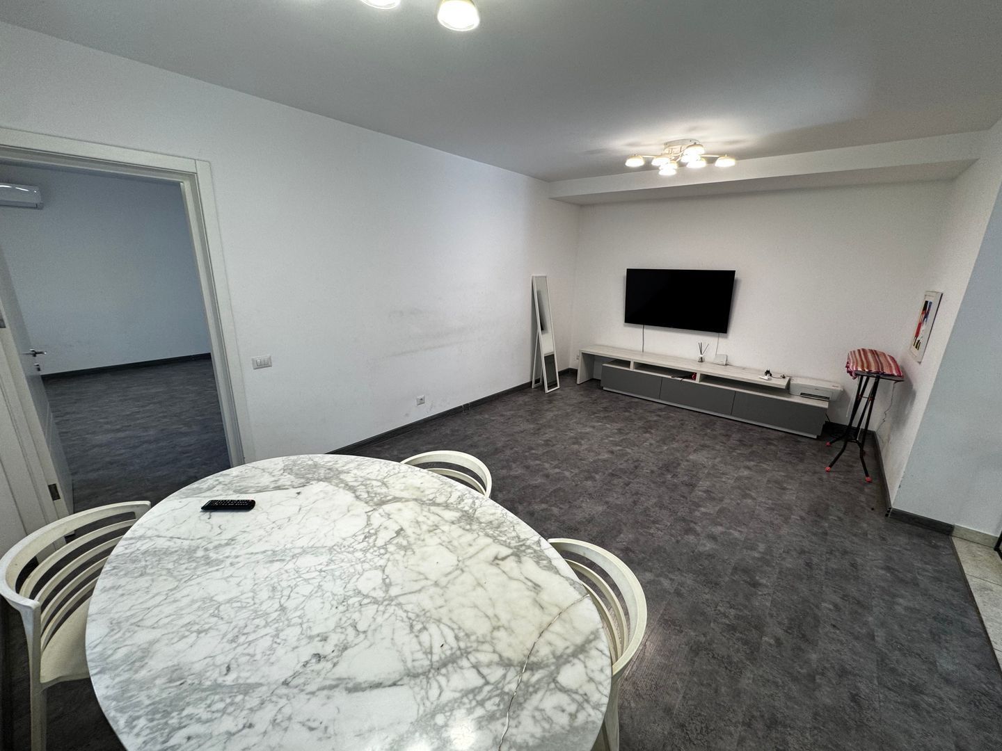 Vila 3 apartamente / 9 camere  Piata Unriii - Parcul Carol IM603 - Poză 10