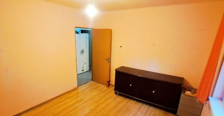 Ap.3 cam de inchiria | 73mp | Parter | bloc reabilitat | 13 Septembrie-Botorani - Poză 7