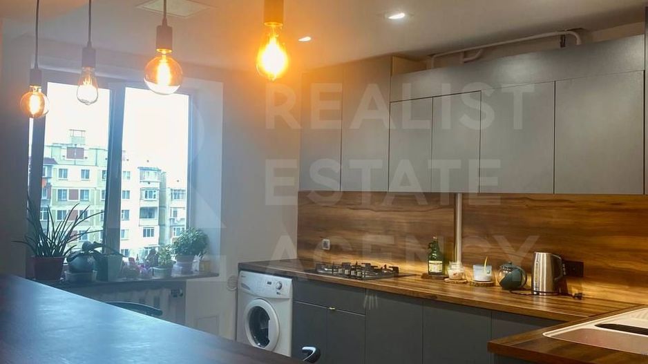 Vânzare, apartament, 3 camere str. Igor Vieru, Ciocana - Poză 2