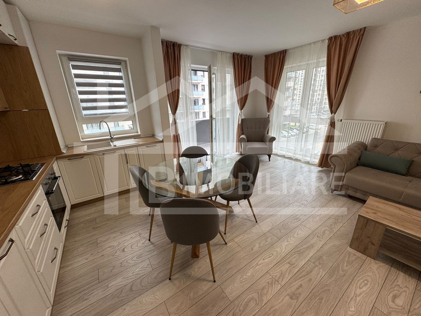 Apartament cu 3 camere, 80mp, parcare, Zona Maurer Residence - Poză 7