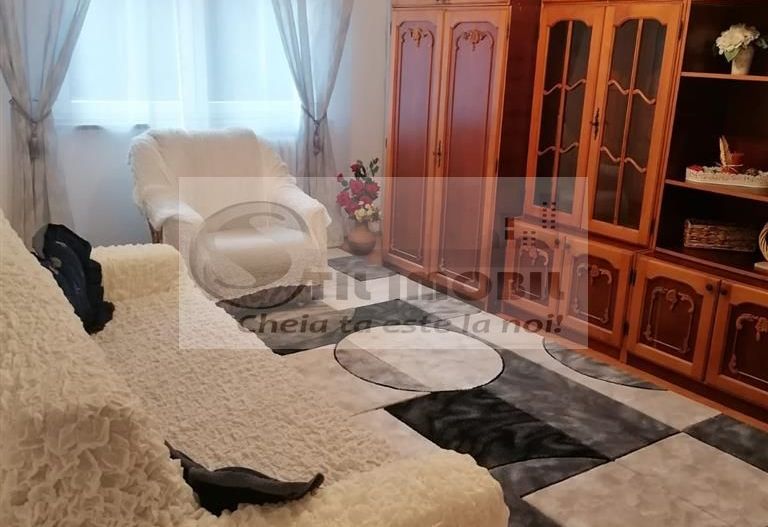 Apartament 2 camere - Zona Nicolina  -  450 Euro - Poză 2