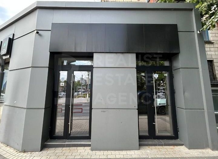 Vânzare, spațiu comercial, 370 mp, str. Mihai Viteazul, Bălți - Poză 1