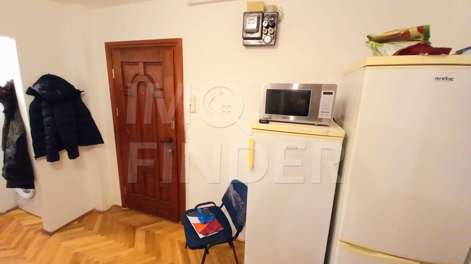 2 Camere etaj intermediar Pasteur Zorilor UMF cu Garaj de beton - Poză 10