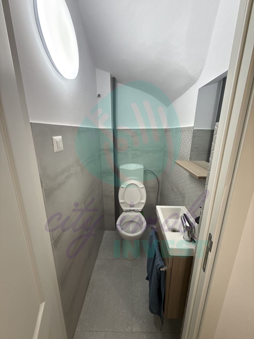 Apartament cochet vila edificata in perioada interbelica - Poză 13
