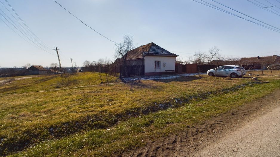 Casă cu Potențial Imens în Șipet, Comuna Tormac - Poză 3