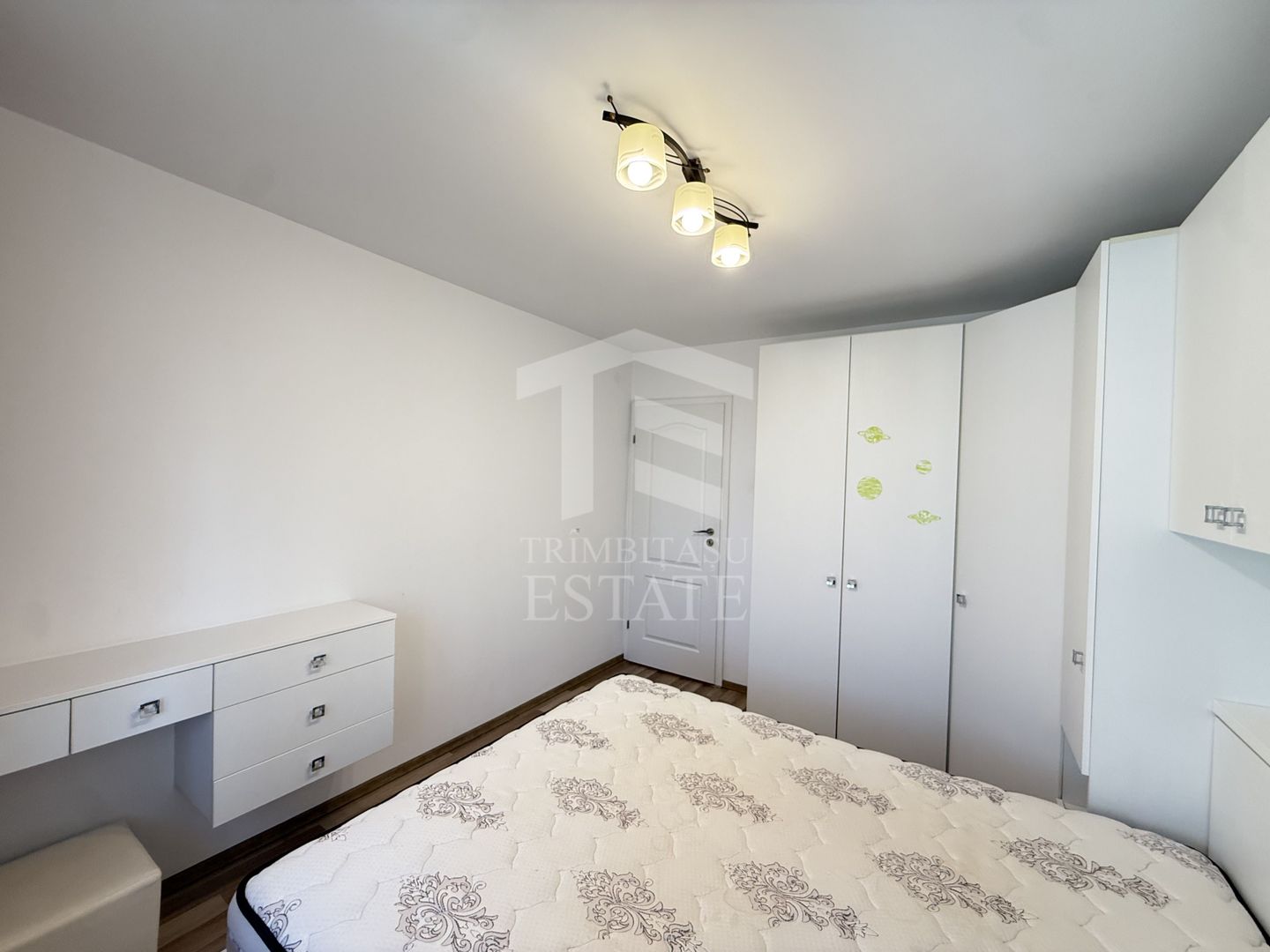 Apartament 4 camere Lacul Tei Teiul Doamnei - Poză 6