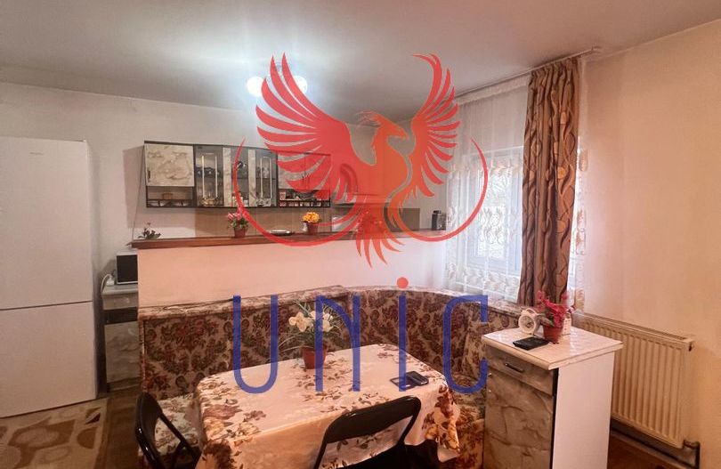Casa Bariera Valcii la pret de apartament - Poză 1