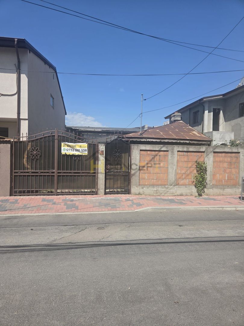 Teren cu Casa demolabila Gaz Curent Canalizare zona Titan Auchan - Poză 1