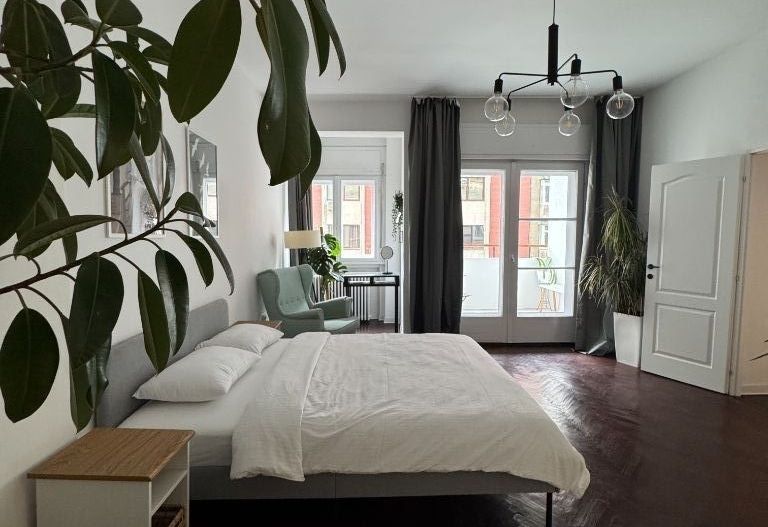 Apartament ultracentral 3 camere proaspat renovat - Poză 5