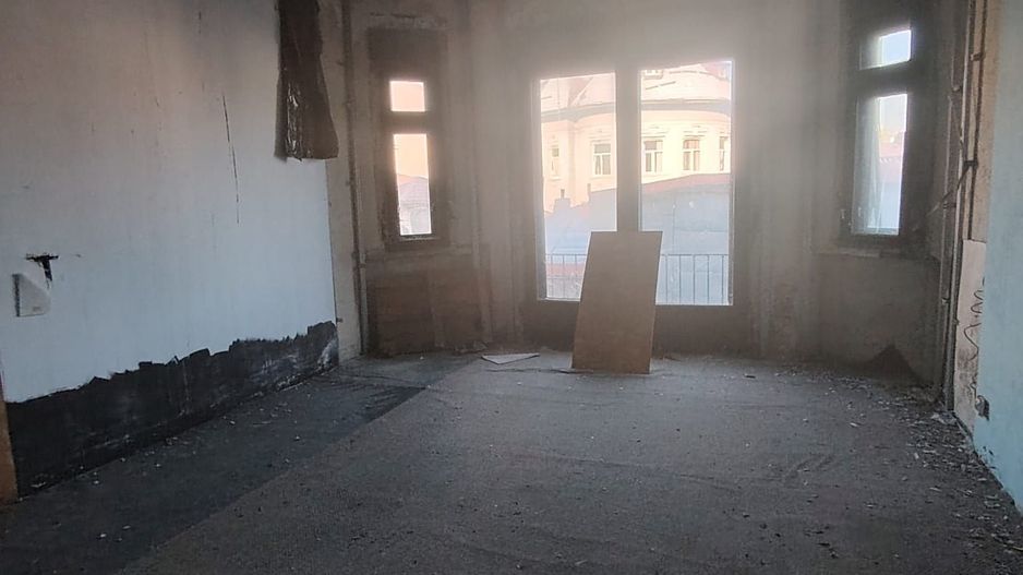 Casa-Curte proprie | Plantelor | - Poză 9