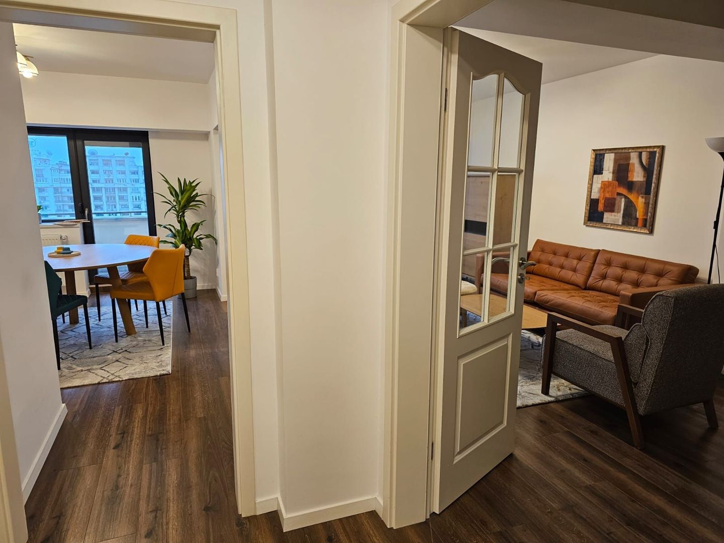 Duplex luxos 3 camere, 130 mp, complet mobilat pretabil birou - Poză 7