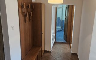 Apartament 2 camere de închiriat, Panduri, decomandat, etaj 5/8 - Poză 3