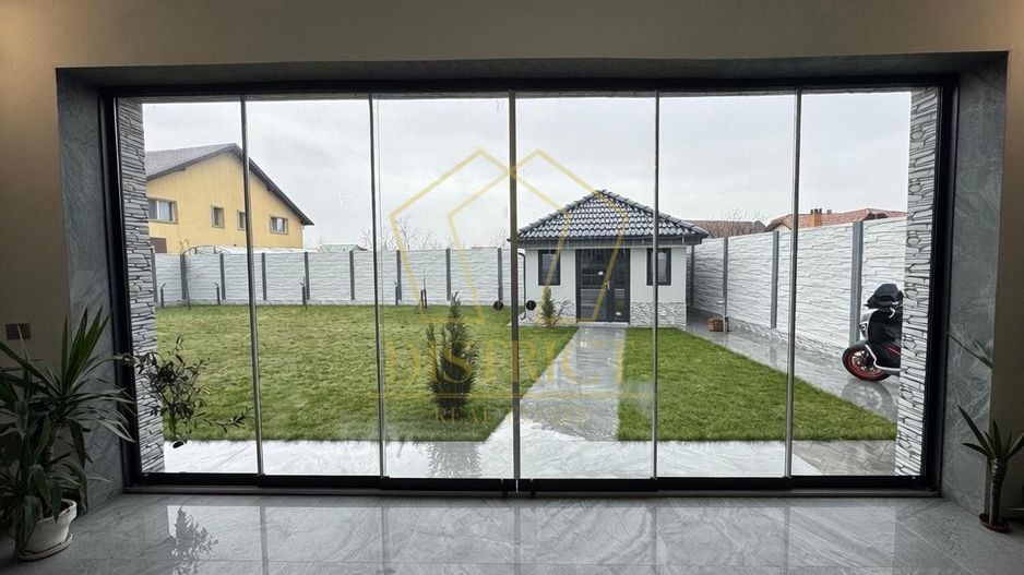 Casa superba pe parter, mobilata-utilata | Sanmihaiu Roman - Poză 16