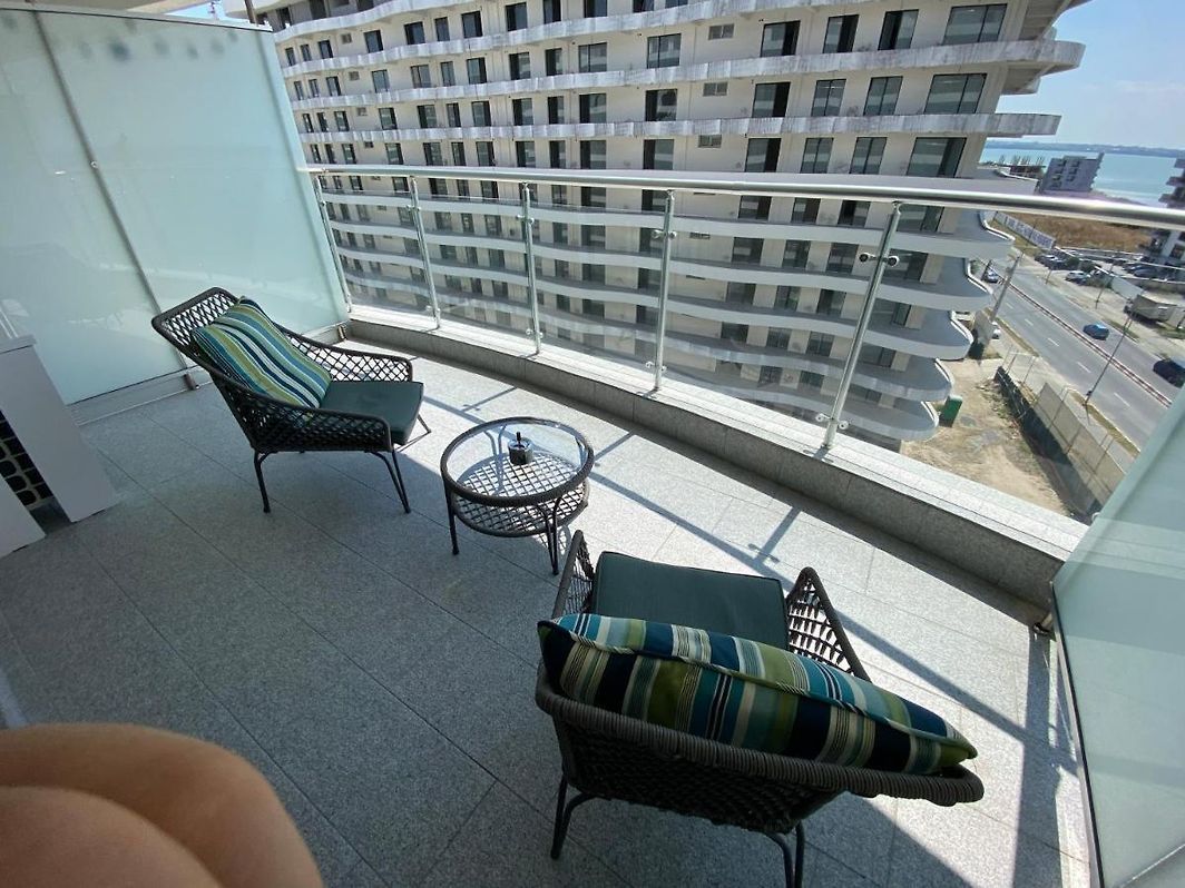 Oferta promo! 2 Cam 90 mp  Casa del Mar Mamaia Nord zona cluburi ,langa plaja - Poză 13