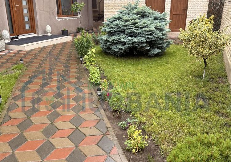Casă de vânzare, 4 camere, 340 mp, Lunca Cetățuii – 310.000 EUR - Poză 5