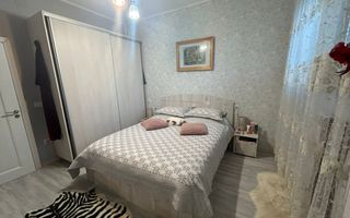 Vila impresionanta Husi + 2835 mp teren, P+1+M, constructie deosebita - Poză 18