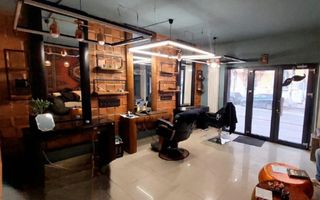 DE VANZARE SPATIU COMERCIAL P+1 – VIZIBILITATE MAXIMA, ZONA CENTRALA - Poză 3