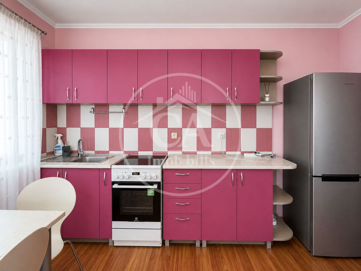 Apartament de închiriat cu 2 camere în zona Nufărul, Oradea - Poză 2