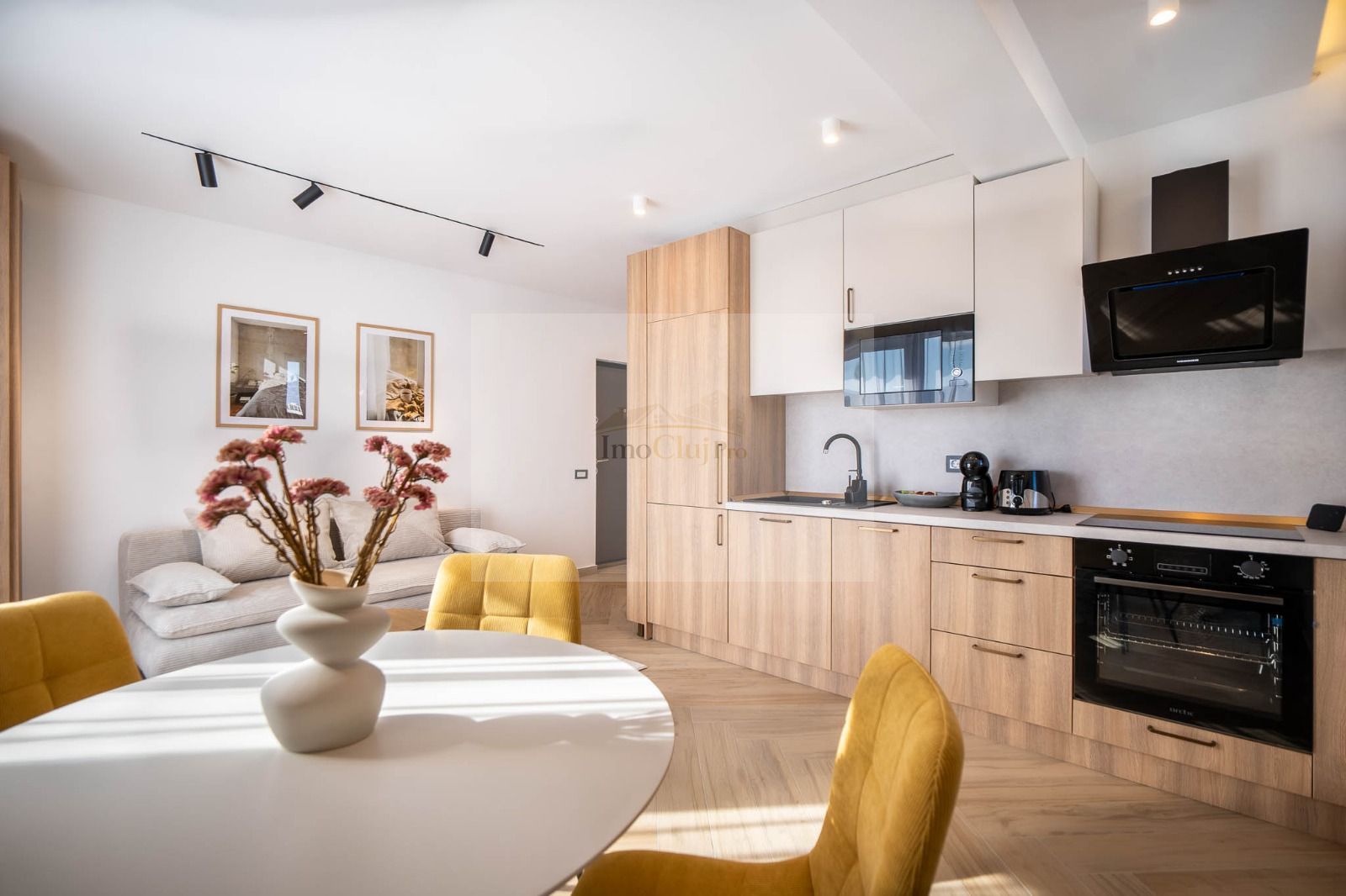 Penthouse LUX cu terasă 150 mp & jacuzzi | Iulius Mall – FSEGA - Poză 6