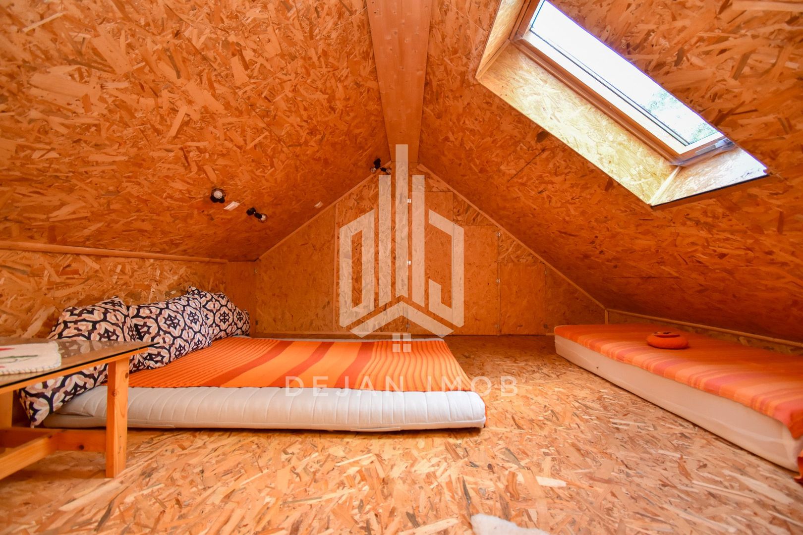 Casă / Vilă cu 2 camere de vânzare în Nord, Sfantu Gheorghe - Poză 9