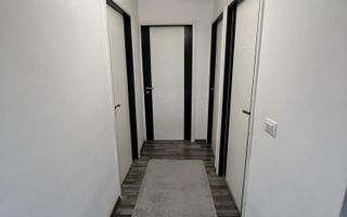 Casă modernă de vânzare în Valea Lupului, 4 camere și birou, construită în 2017 - Poză 6