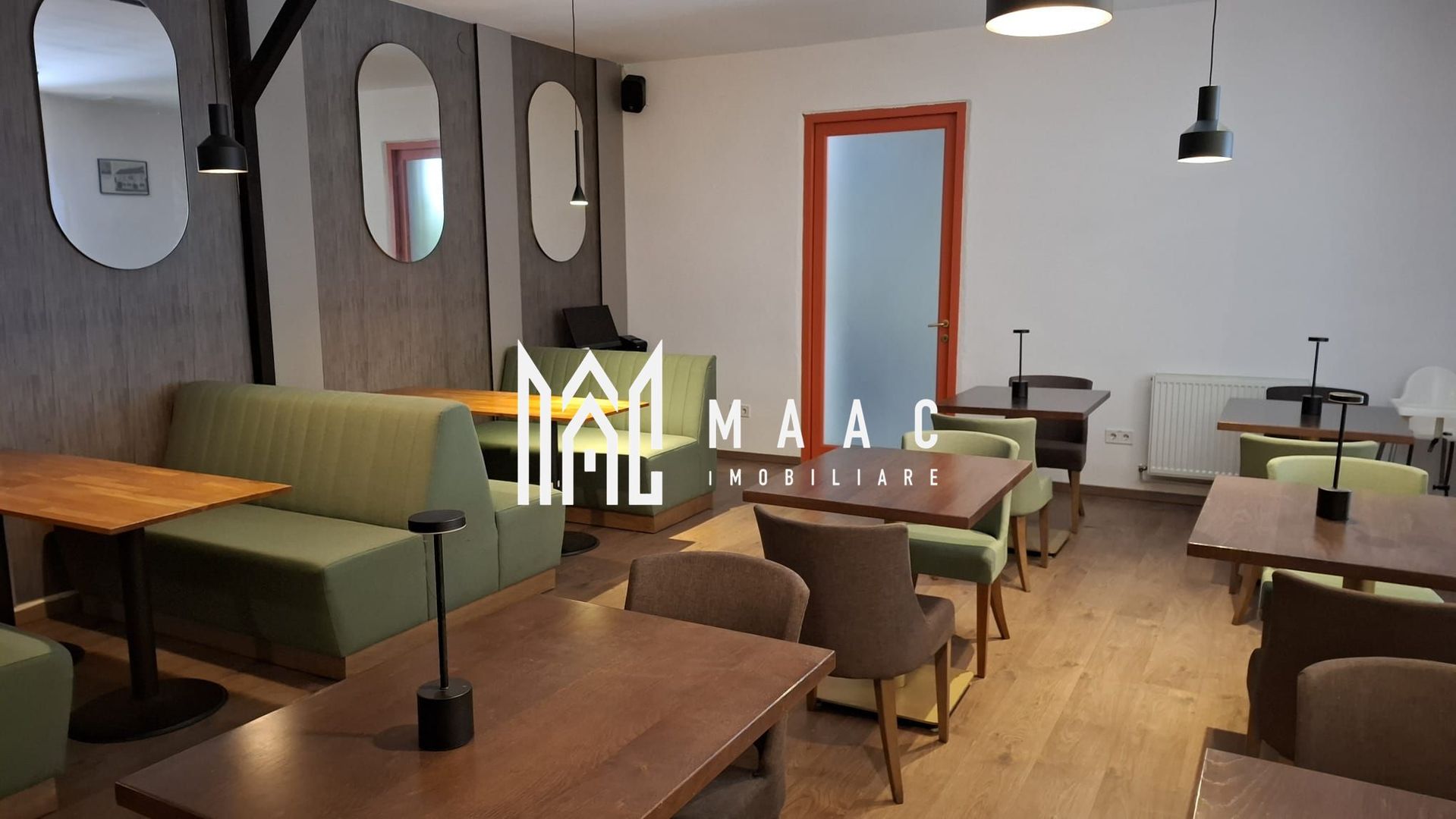 Pensiune 12 camere de închiriat | Central, Sibiu | terasă - Poză 3