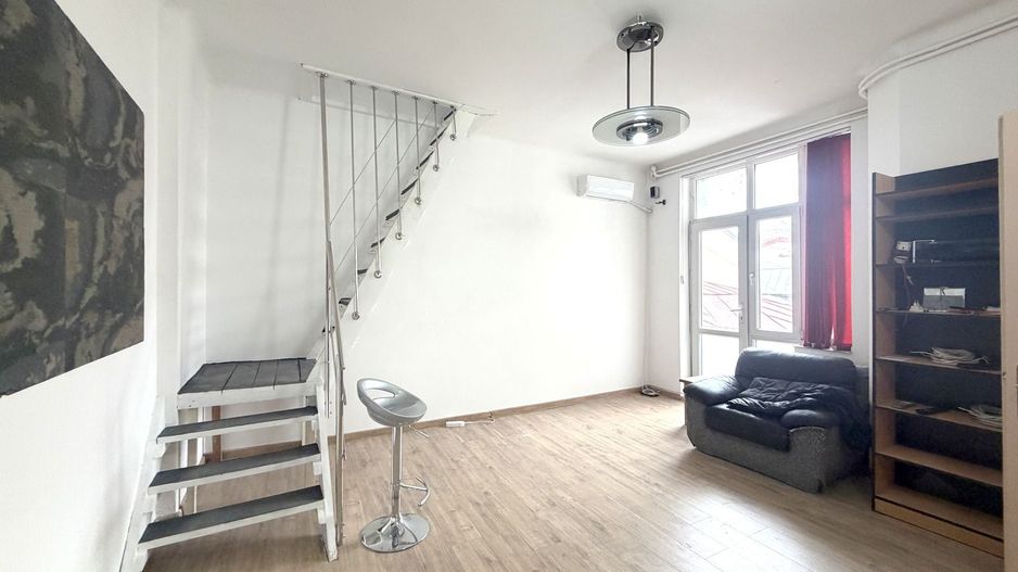 Apartament 2–5 camere în vilă interbelică – Str. Vlad Județul | Zona Vitan Mall - Poză 1