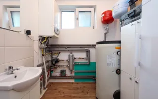 Rezervat/Zona Centrala/Casa Spatioasa/Mobilata Utilata - Poză 14