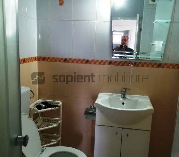 De inchiriat ap.cu 4 camere in Cantemir - Poză 11