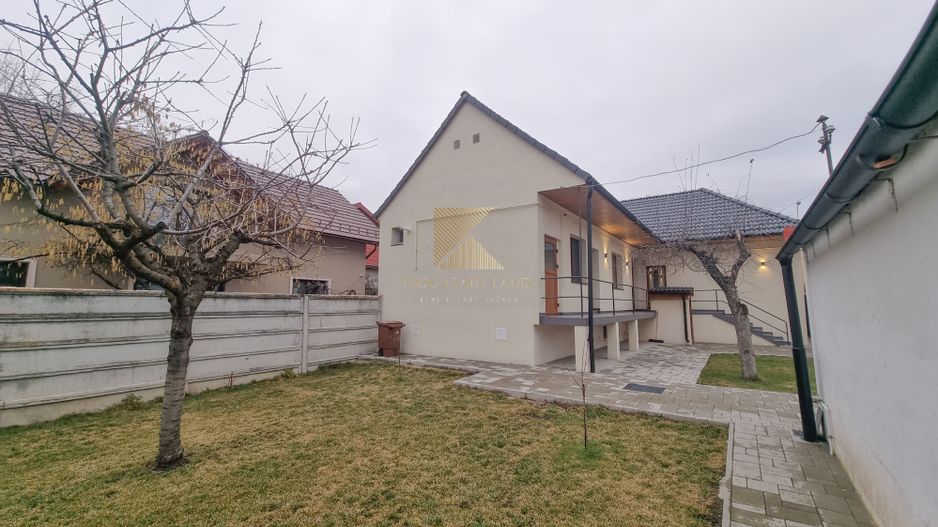 Casa cu 3 camere, curte proprie, renovata complet, Astra - Poză 17