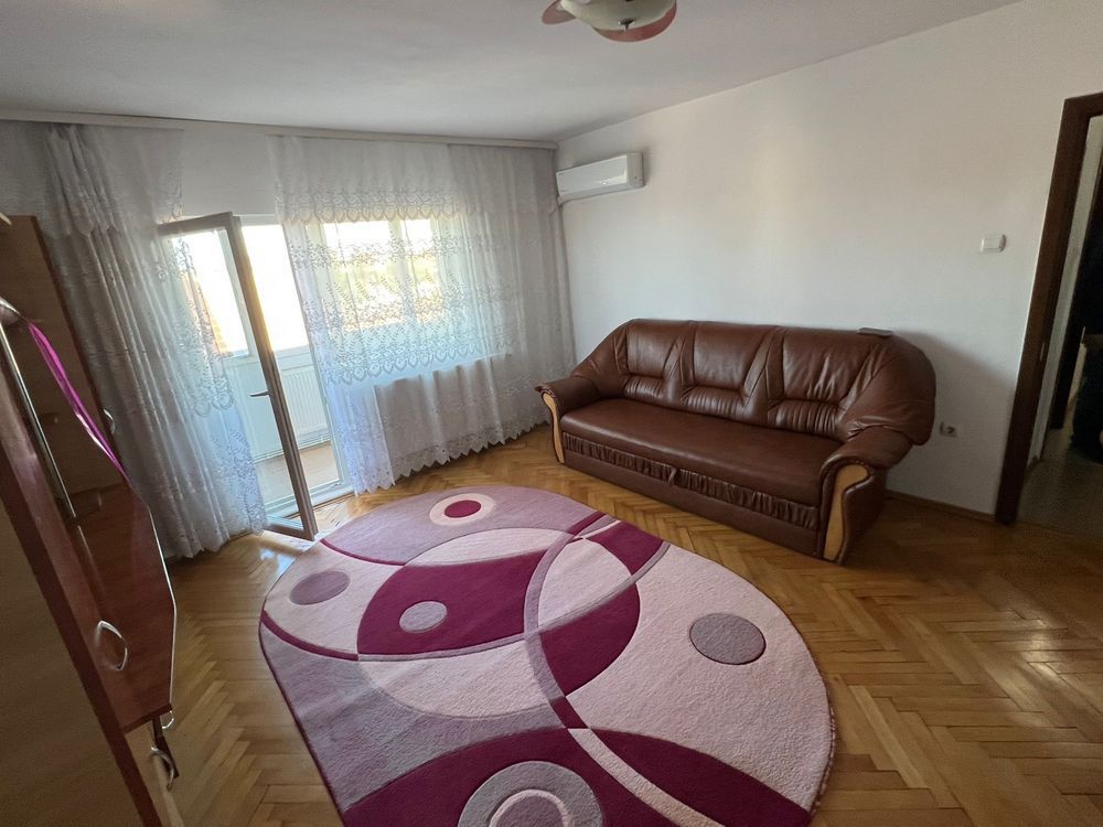 Închiriez apartament cu 2 camere zona Spitalul Județean - Poză 2