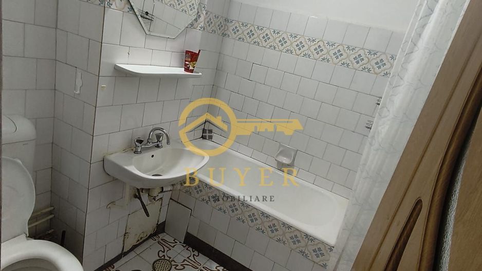 Apartament cu 2 cam si 2 balcoane si pivnita- Etaj 4/5 - Poză 4