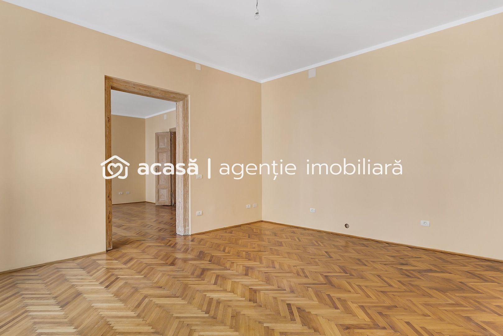 Apartament istoric ultracentral - Poză 4