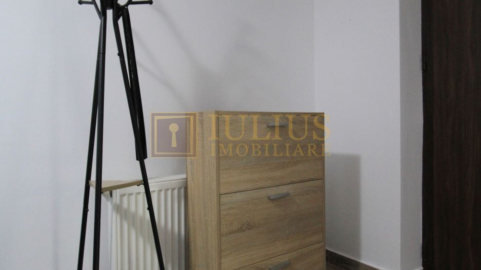 Giroc, plan parter, mobilat si utilat complet ! Loc parcare privat. - Poză 14