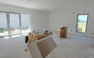 Dragomiresti Vale, casa 4 camere, teren 421 mp, utilitati, COMISION 0% - Poză 3