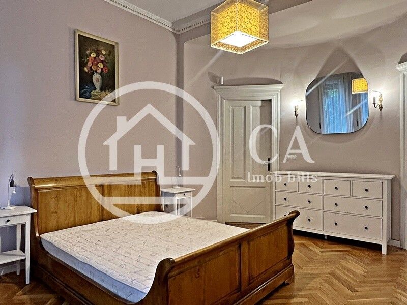 Apartament de închiriat cu 4 camere în zona ultracentrală, Oradea - Poză 13