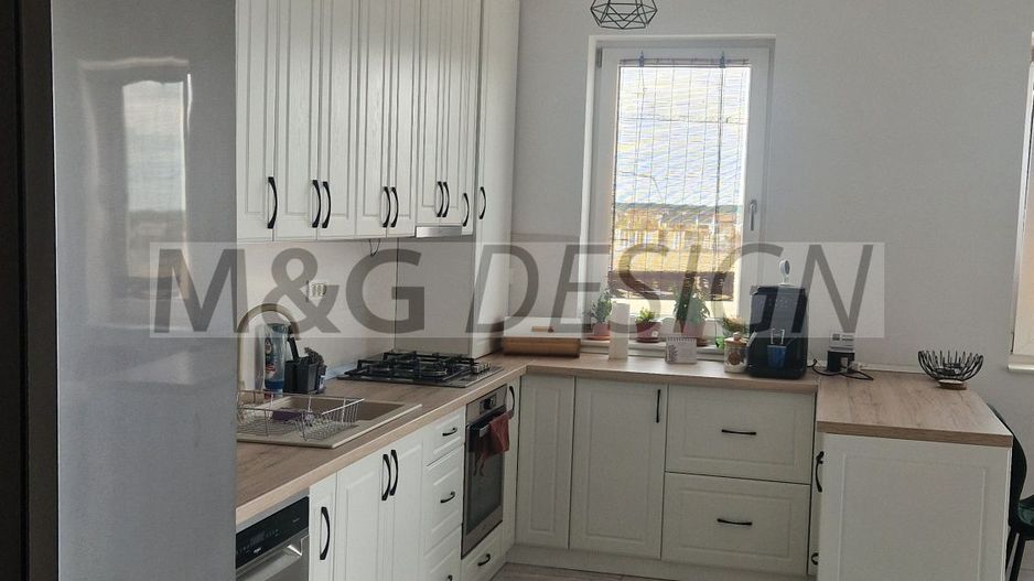 Apartament 2 camere Dumbravita etaj 2 - Poză 3