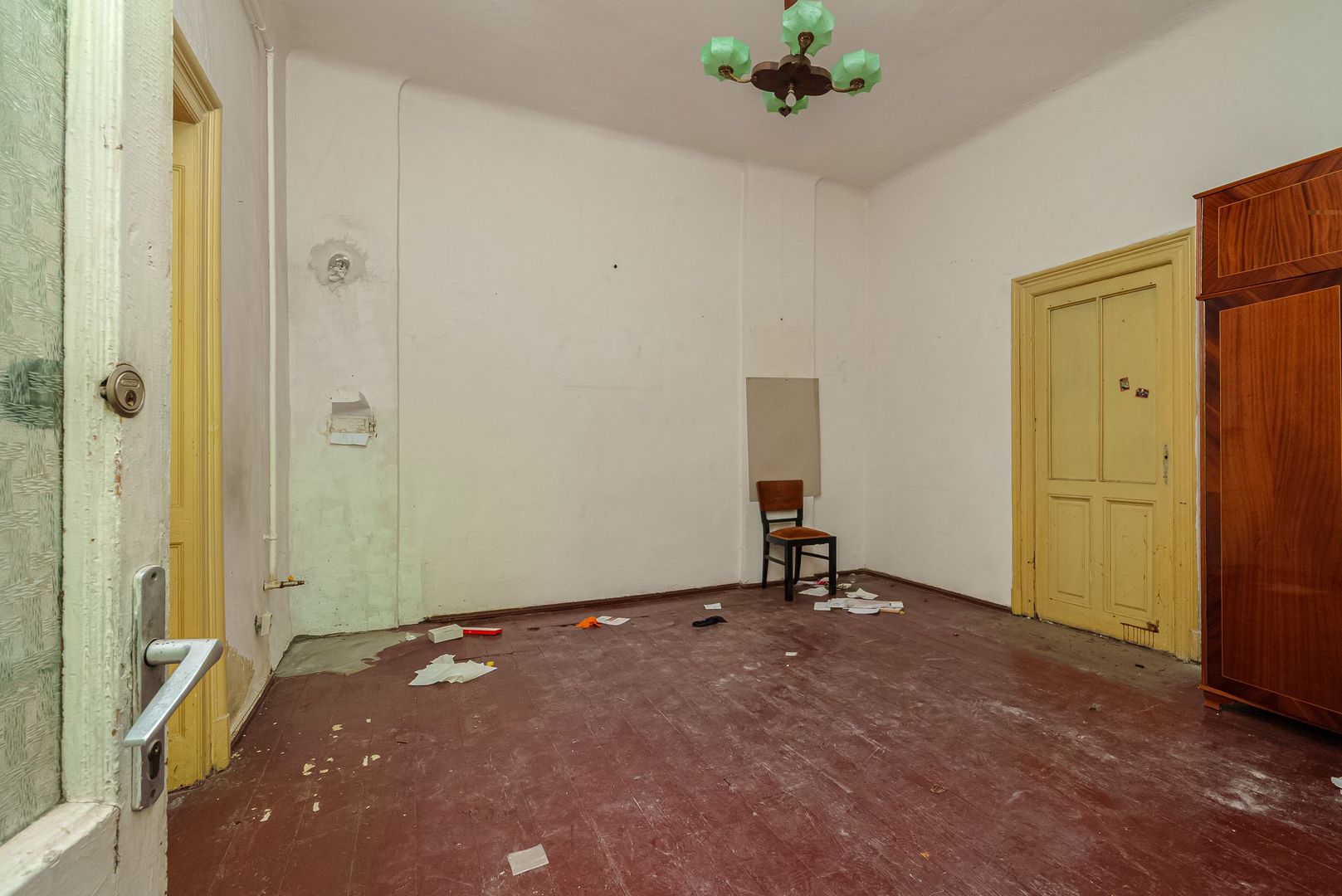 Piata Victoriei Mihalache stradal Corp Casa monument curte comuna - Poză 13