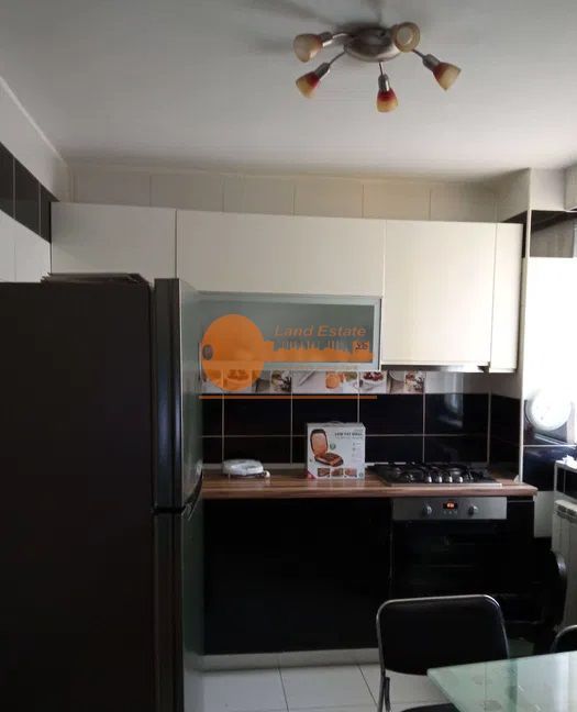 Apartament cu 2 camere Grivitei-1Mai - Poză 1